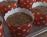 Foto langkah ke 7 dari resep Banana Choco Muffin.