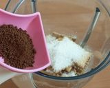 عکس مرحله 1 از دستور دسر کرم کارامل و نسکافه