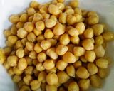 A picture of step 4 of Desi dahi chole.