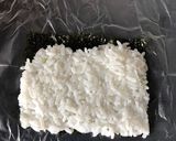 Foto langkah ke 2 dari resep Simple Sushi 🍣.