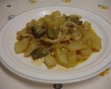 Foto del paso 9 de la receta Sepia con patatas y alcachofas