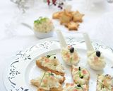 Foto del passaggio 4 della ricetta Crostini con baccalà mantecato