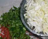 A picture of step 3 of Tawa bread pizza.