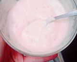 A picture of step 2 of Zinger shawarma.