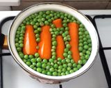 Franciasaláta hentesmester  módra recept fázis 1 fotója
