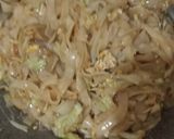 Foto langkah ke 5 dari resep Kwetiau goreng simple.