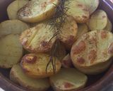 Foto del paso 5 de la receta: Patatas horneadas con aroma de romero