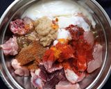 A picture of step 1 of Chicken tikka masala.