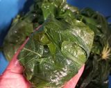 Foto langkah ke 5 dari resep Buntil daun singkong isi ikan asap.