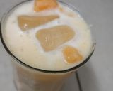 A picture of step 4 of Mango shake.