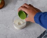 Foto langkah ke 2 dari resep Vanilla Cupcake (Moist & Fluffy).