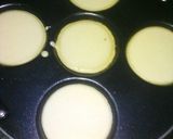Foto langkah ke 2 dari resep Martabak Sirup Cocopandan Hijau Tanpa Susu by:Erni Hartanti.Amd.