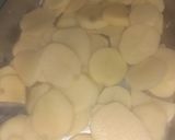صورة لخطوة 3 من وصفة بطاطا بالدجاج محمر في الفرن ولا الذ 😋🤤