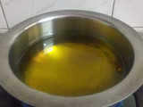 લાલ મરચાં નું સ્વાદિષ્ટ અથાણું