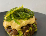 Foto del paso 5 de la receta: Tartar de atún con mango y algas wakame 🥭🥢