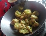 A picture of step 2 of Roasted Cauliflower.