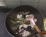 Foto langkah ke 3 dari resep Semur Ayam Kentang.
