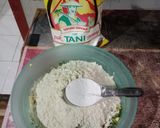 Foto langkah ke 1 dari resep Bakwan Tepung Instan.