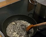 Zöldborsófőzelék glutenmentesen recept fázis 2 fotója