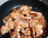 Foto langkah ke 5 dari resep Udang Asem Asem Sereh.