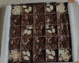 Foto langkah ke 6 dari resep Brownies Panggang Fudgy Shiny Crust.