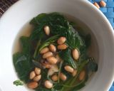 Foto langkah ke 4 dari resep Bening bayam kacang tanah.