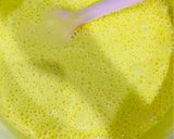 Foto langkah ke 4 dari resep Bika Ambon Mini Kuning Telor Teflon Ala Tintin.