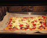 Φωτογραφία βήματος 4 της συνταγής Pizza