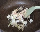 Foto langkah ke 2 dari resep 672. Tumis Ayam Isian Bacang.