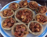 Foto del paso 4 de la receta: Canastitas de papa rellenas de un guiso o vegetales con queso