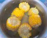 Foto langkah ke 1 dari resep Sayur Bayam Jagung.
