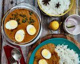 A picture of step 8 of Egg Masala Curry.