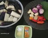 Foto langkah ke 1 dari resep Tuung Timbung Bumbu Bali (Terong Bumbu Bali).