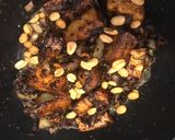 Une image de l'étape 4 de Tofu frit et sauce de cacahuète.