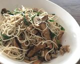 รูปขั้นตอนการทำที่ 7 ของ ผัดหมี่เห็ดหอม#จานนี้ดีกินแล้วรวย