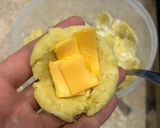 Hình bước làm 3 của món Bánh Khoai Lang Phô Mai NCKD