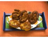 A picture of step 12 of Cinnamon-Sugar Pretzels Depiction of Aunt Anne’s.
