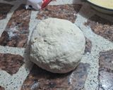 Foto del paso 6 de la receta: Pizza mega crocante con queso mozzarella y paleta,aceitunas