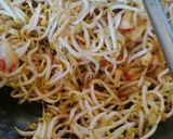 Foto langkah ke 2 dari resep Tumis jamur tauge.