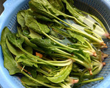 A picture of step 1 of Shanghai Spinach soup 上汤菠菜 #anti-flu##Spring receipe#.