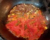 A picture of step 1 of Anda paratha.