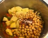 A picture of step 4 of Chickpea Stew 🍛.