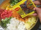 મેગી મસાલા ચટપટી ભેળ(Maggi Masala Chatpati Bhel Recipe In Gujarati)