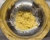 A picture of step 1 of Banana bread 🍌.