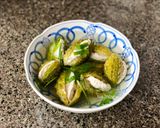 Hình bước làm 3 của món Canh Khổ Qua Rừng Nhồi Chả Cá Măng