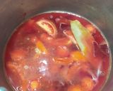 बीटरूट  आणि गाजर सूप (beetroot ans gajar soup recipe in marathi) रेसिपी स्टेप 3 फोटो 