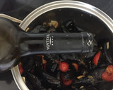 Foto del paso 2 de la receta: Mejillones con crema mediterránea