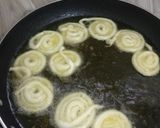 जलेबी कुरकुरीत होममेड (jalebi recipe in marathi) रेसिपी स्टेप 4 फोटो