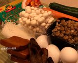 A picture of step 1 of Stir-Fried Mixed Vegetables with Egg Crepe and Curry Sauce.
