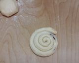 Pas rețetă Melcușori cu nutella 9 fotografie
